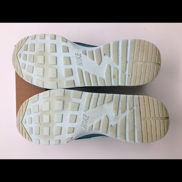 ❗️SOLD❗️Ladies Nike Air Max Thea Athletic Shoe - Picture 7 of 8